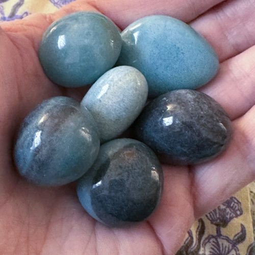 Trolleite Tumbled Stone photo review