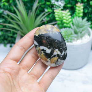 Alternative view of Topazite Palm Stone