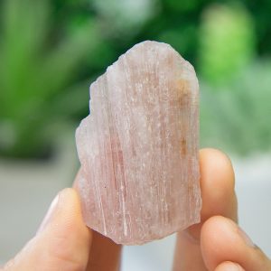 Alternative view of Thulian Pink Tourmaline