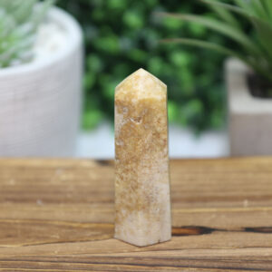 Alternative view of Pink Amethyst Tower