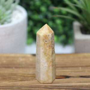 Alternative view of Pink Amethyst Tower