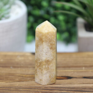 Alternative view of Pink Amethyst Tower