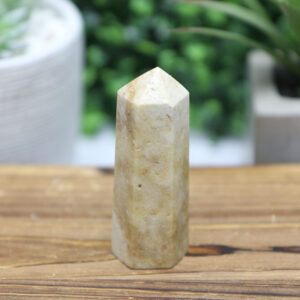 Alternative view of Pink Amethyst Tower