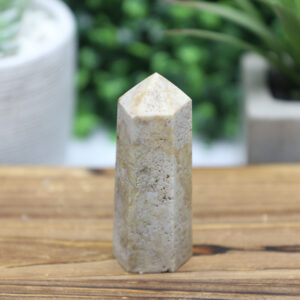 Alternative view of Pink Amethyst Tower