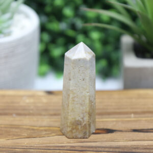 Alternative view of Pink Amethyst Tower