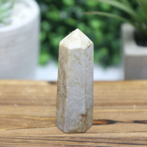 Alternative view of Pink Amethyst Tower