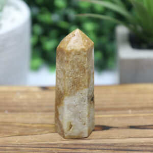 Alternative view of Pink Amethyst Tower