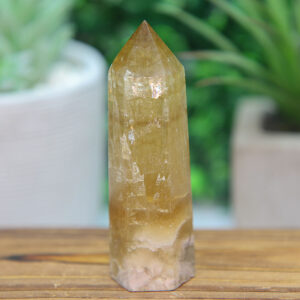 Alternative view of Yellow Fluorite Tower