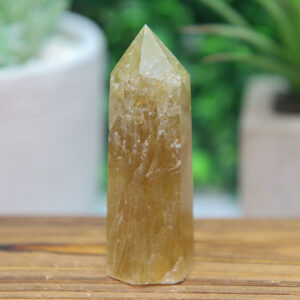 Alternative view of Yellow Fluorite Tower